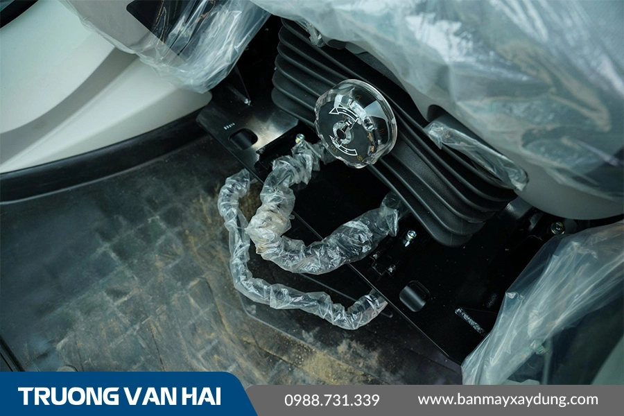 XE ĐÀO BÁNH XÍCH KOBELCO SK520XDLC-10